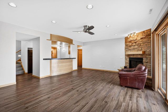 4604 PLANTATION Court, Middleton, WI 53562