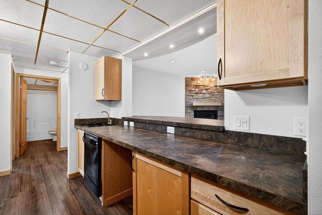 4604 PLANTATION Court, Middleton, WI 53562