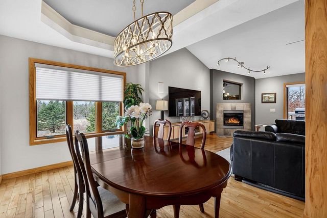 4604 PLANTATION Court, Middleton, WI 53562