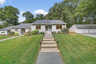 159 Unit C Carriage Court, Yorktown Heights, NY 10598
