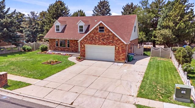 10866 S SAVANNAH DR DR, Sandy, UT 84094