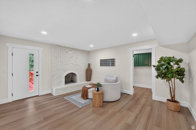 10866 S SAVANNAH DR DR, Sandy, UT 84094