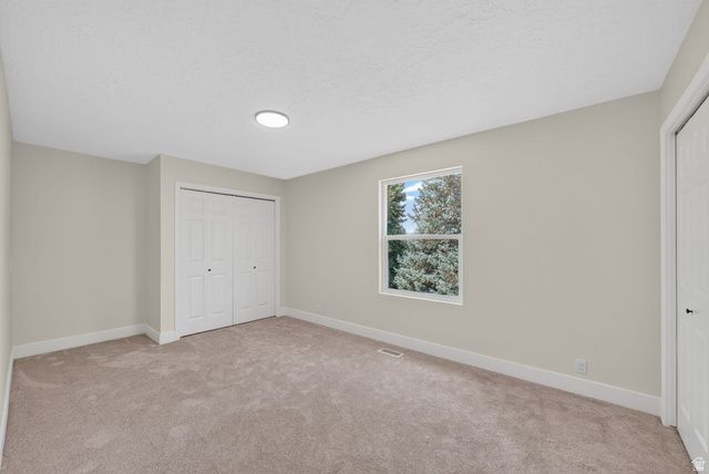 10866 S SAVANNAH DR DR, Sandy, UT 84094
