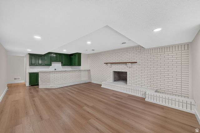 10866 S SAVANNAH DR DR, Sandy, UT 84094