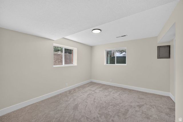 10866 S SAVANNAH DR DR, Sandy, UT 84094