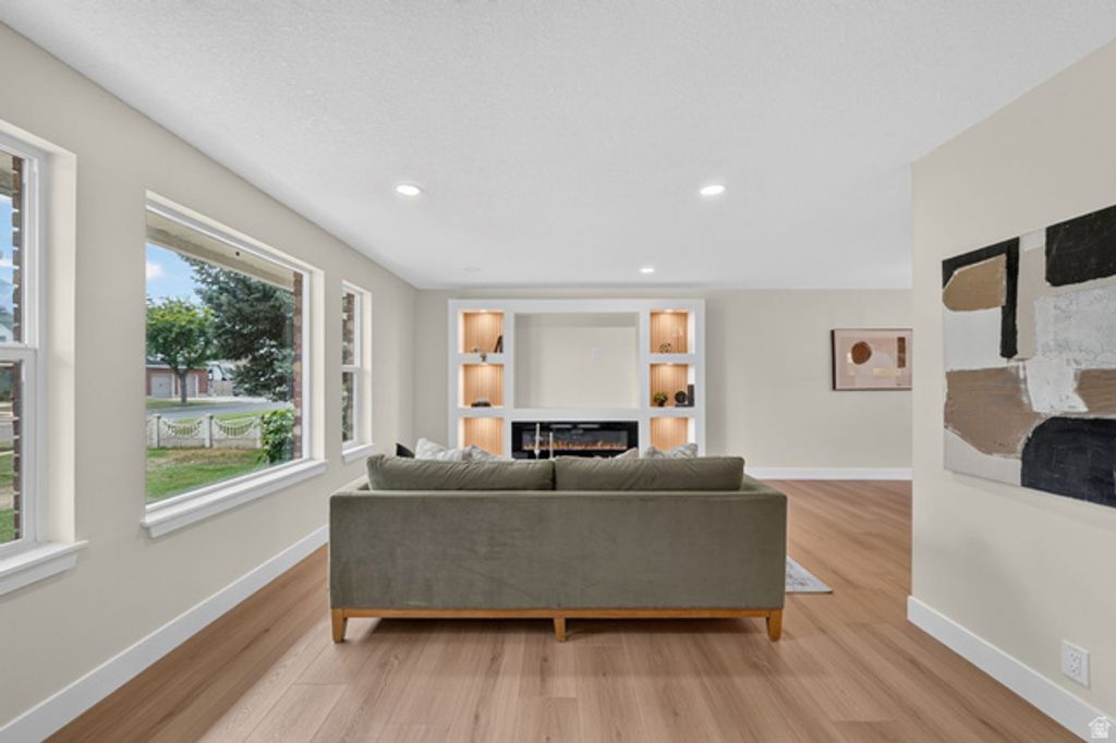 10866 S SAVANNAH DR, Sandy, UT 84094 — photo 5