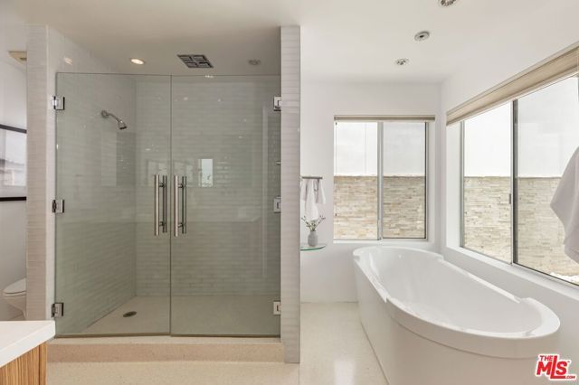 9229 Robin Drive, Los Angeles, CA 90069