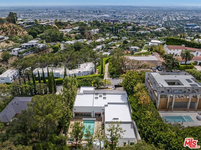 9229 Robin Drive, Los Angeles, CA 90069