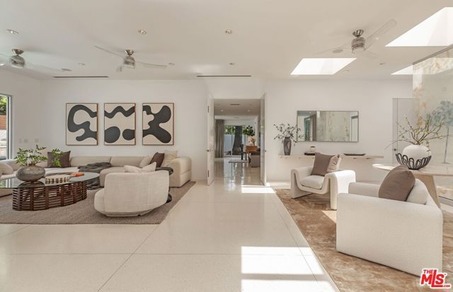 9229 Robin Drive, Los Angeles, CA 90069