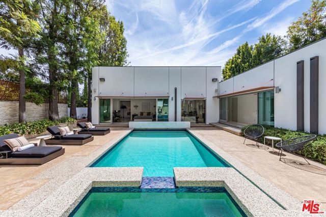 9229 Robin Drive, Los Angeles, CA 90069