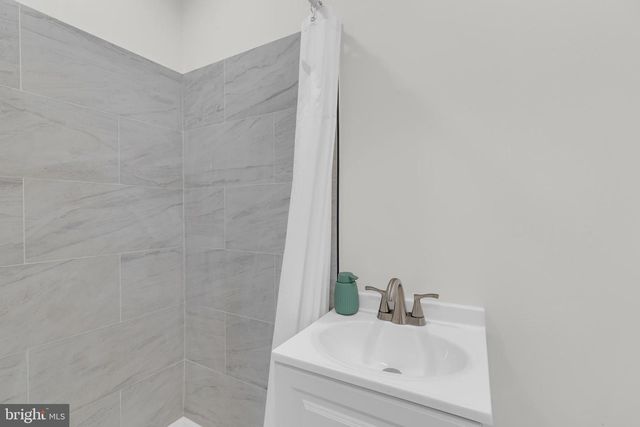 5629 RAPID RUN CT, Burke, VA 22015