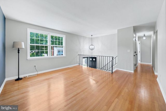 918 ROCKMOSS AVE, Newark, DE 19711