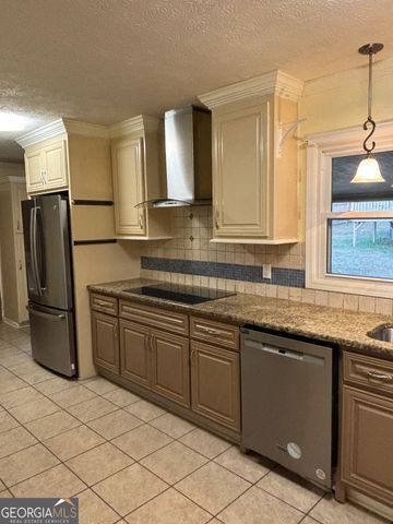 228 Sivell Road, Lagrange, GA 30241