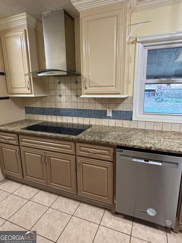 228 Sivell Road, Lagrange, GA 30241