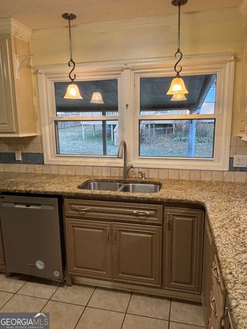 228 Sivell Road, Lagrange, GA 30241