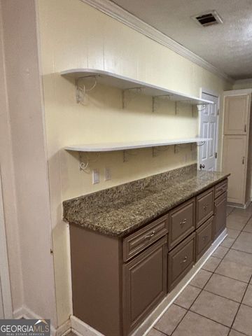 228 Sivell Road, Lagrange, GA 30241