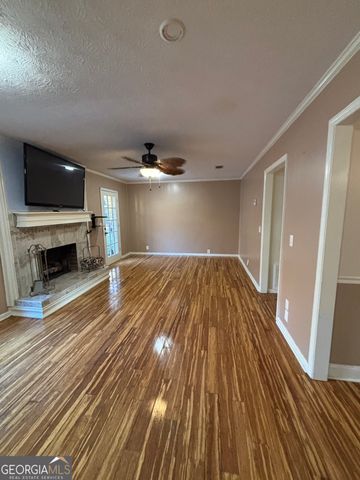 228 Sivell Road, Lagrange, GA 30241