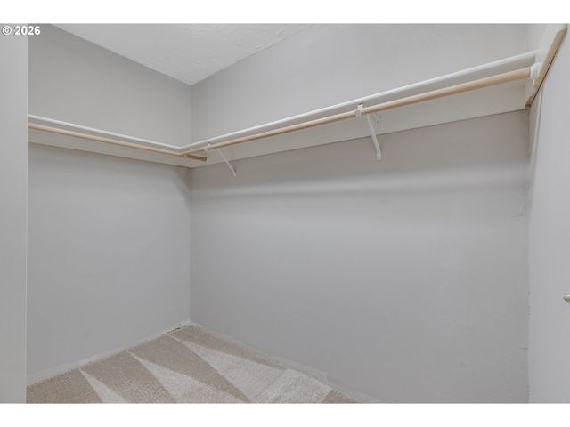 4167 Se Topaz Ct, Troutdale, OR 97060