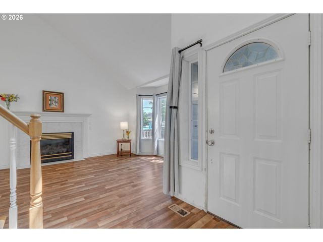 4167 Se Topaz Ct, Troutdale, OR 97060