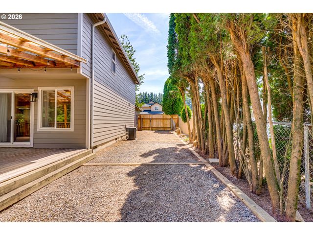 4167 Se Topaz Ct, Troutdale, OR 97060