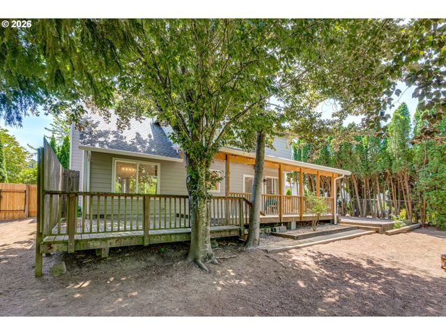 4167 Se Topaz Ct, Troutdale, OR 97060