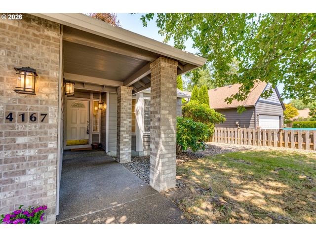 4167 Se Topaz Ct, Troutdale, OR 97060