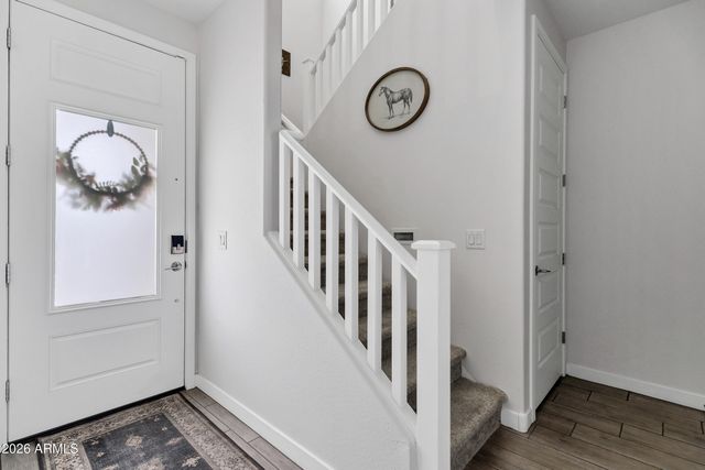 4055 E AMOROSO Drive, Gilbert, AZ 85296