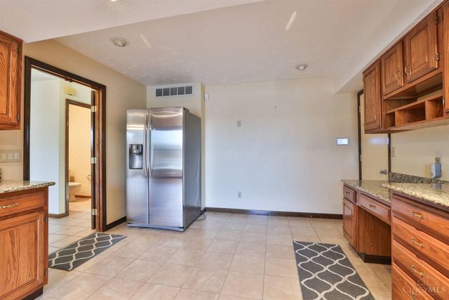 1325 Carlin Court, Fairfield, OH 45014