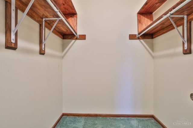 1325 Carlin Court, Fairfield, OH 45014