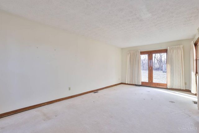 1325 Carlin Court, Fairfield, OH 45014