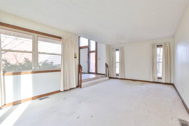 1325 Carlin Court, Fairfield, OH 45014