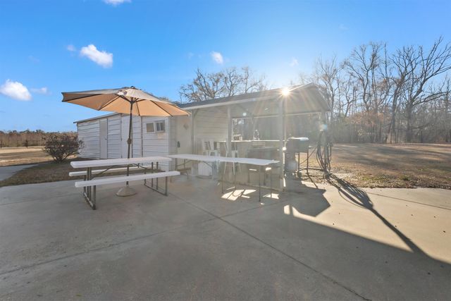 3429 River Rd., Nichols, SC 29581