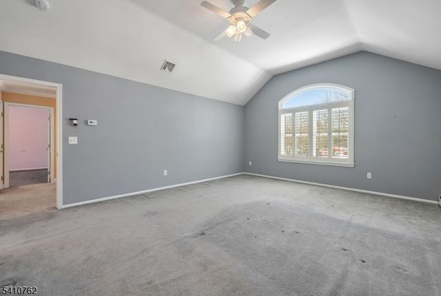 25 Alta Vista Dr, Ringwood Boro, NJ 07456