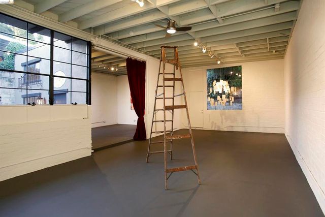 2946 Macarthur Blvd, Oakland, CA 94602