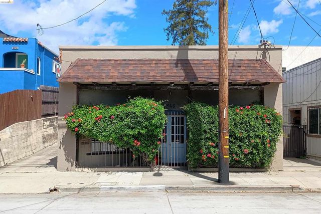 2946 Macarthur Blvd, Oakland, CA 94602