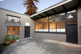 2946 Macarthur Blvd, Oakland, CA 94602