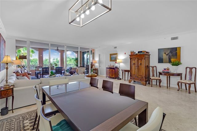 737 Crandon Blvd PH-1, Key Biscayne, FL 33149