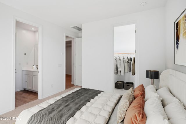 19014 W STELLA Avenue, Waddell, AZ 85355