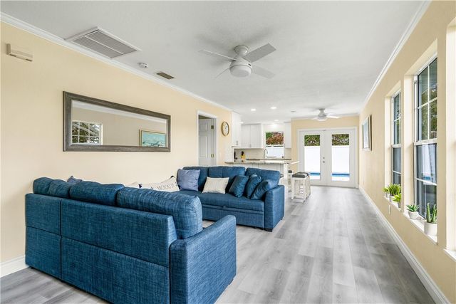 1510 3rd Court, Vero Beach, FL 32960