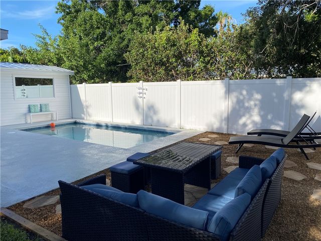 1510 3rd Court, Vero Beach, FL 32960