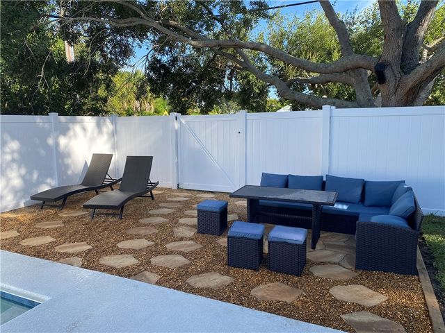 1510 3rd Court, Vero Beach, FL 32960