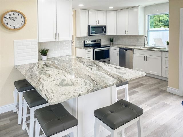 1510 3rd Court, Vero Beach, FL 32960