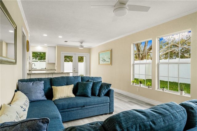 1510 3rd Court, Vero Beach, FL 32960