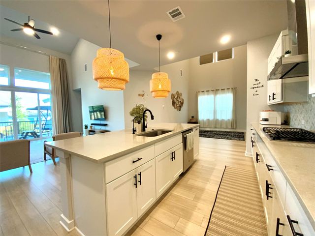 243 Kings Pine DR, Dripping Springs, TX 78620