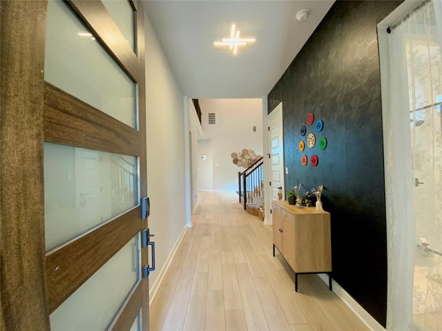 243 Kings Pine DR, Dripping Springs, TX 78620