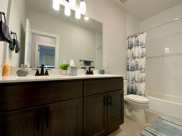 243 Kings Pine DR, Dripping Springs, TX 78620
