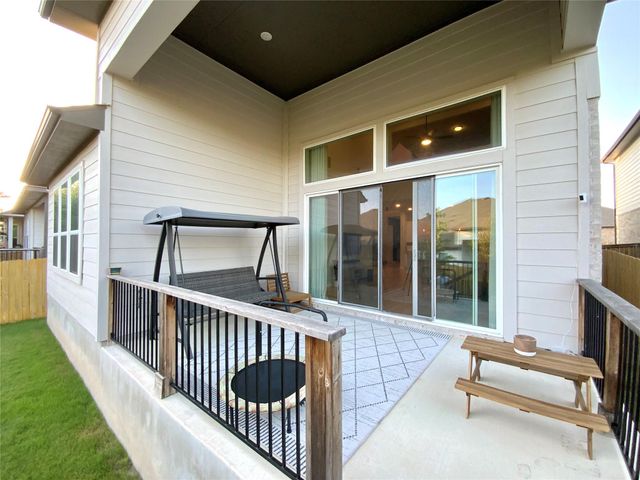 243 Kings Pine DR, Dripping Springs, TX 78620