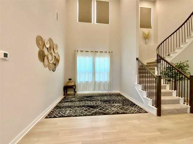 243 Kings Pine DR, Dripping Springs, TX 78620