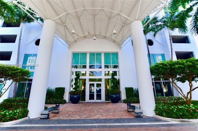 7900 Harbor Island Drive PH19, North Bay Village, FL 33141
