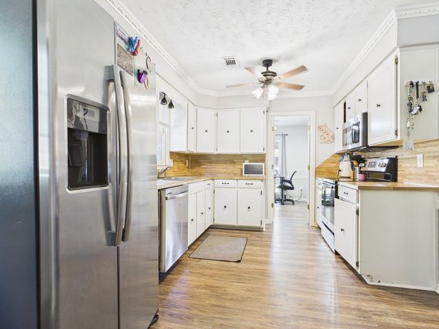 1332 Autumn Ridge Drive, Columbus, GA 31904